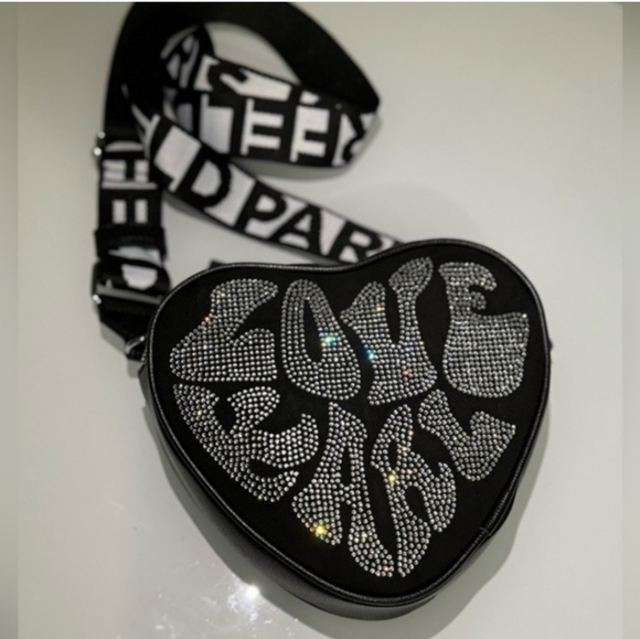 Karl Lagerfeld Handbags - NWT Karl Lagerfeld crossbody bag